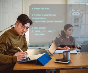 Homem interagindo com ícones flutuantes de educação digital, livros e vídeos sobre um teclado, representando a educação para jovens e adultos online.